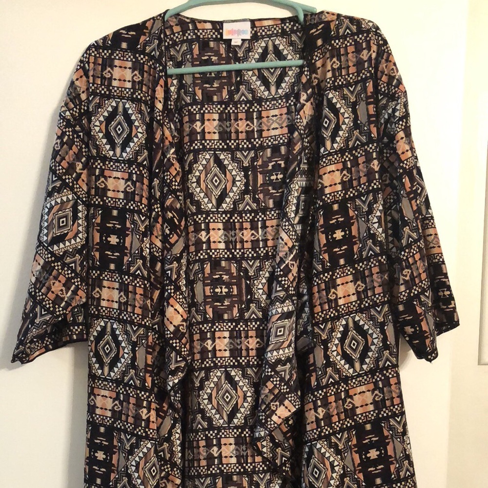 NWT M LulaRoe Shirley